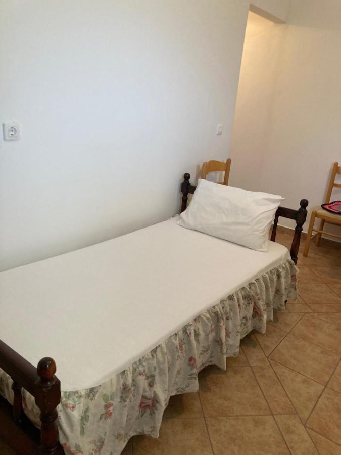 Agkyra Rooms Aladhinon Εξωτερικό φωτογραφία